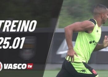 VascoTV exibe momentos do treino de sábado no CT com Adson e os principais destaques da Copinha; confira!