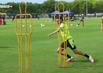 VascoTV exibe clipes do treinamento desta sexta-feira no CT Moacyr Barbosa; assista ao vídeo