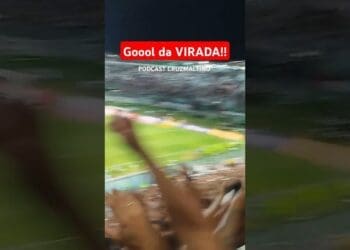Veja o gol de Vegetti contra o Santos sob a perspectiva da torcida.