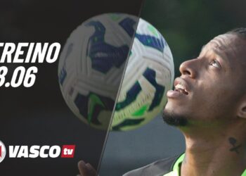VascoTV exibe momentos do treinamento deste sábado no CT Moacyr Barbosa; confira o vídeo.