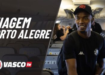 VascoTV revela detalhes da viagem da equipe rumo a Porto Alegre; confira