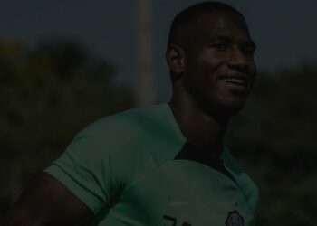 Confira os lances e gols do defensor colombiano Jhohan Romaña, que está sendo cotado para o Vasco.