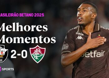 Fim da imagem com jogador do Vasco comemorando.