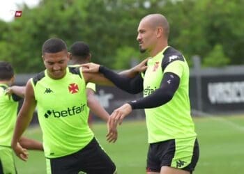 VascoTV exibe clipes do treino realizado nesta terça-feira no CT Moacyr Barbosa; confira!