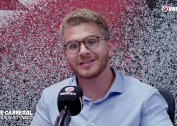 VP Jurídico Felipe Carregal esclarece dúvidas de torcedores sobre a reestruturação do Vasco