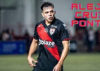 Veja os melhores momentos do atacante Alejo Cruz, do Atlético-GO