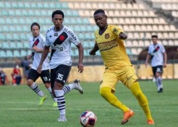 Miranda durante o jogo contra o Madureira