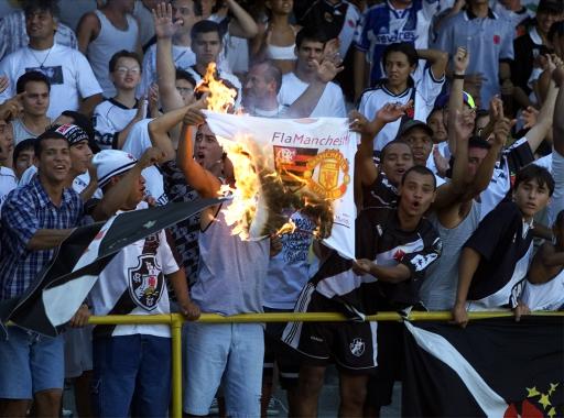 Arquibancadas no 3x1 sobre o Manchester United