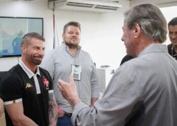Pedrinho em reunião com Jorge Salgado