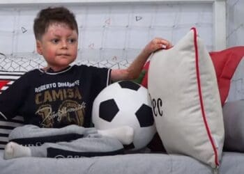 Pequeno Gui em quarto personalizado de Vasco