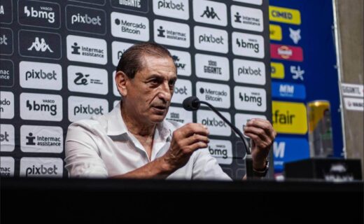 Ramón Díaz em entrevista coletiva