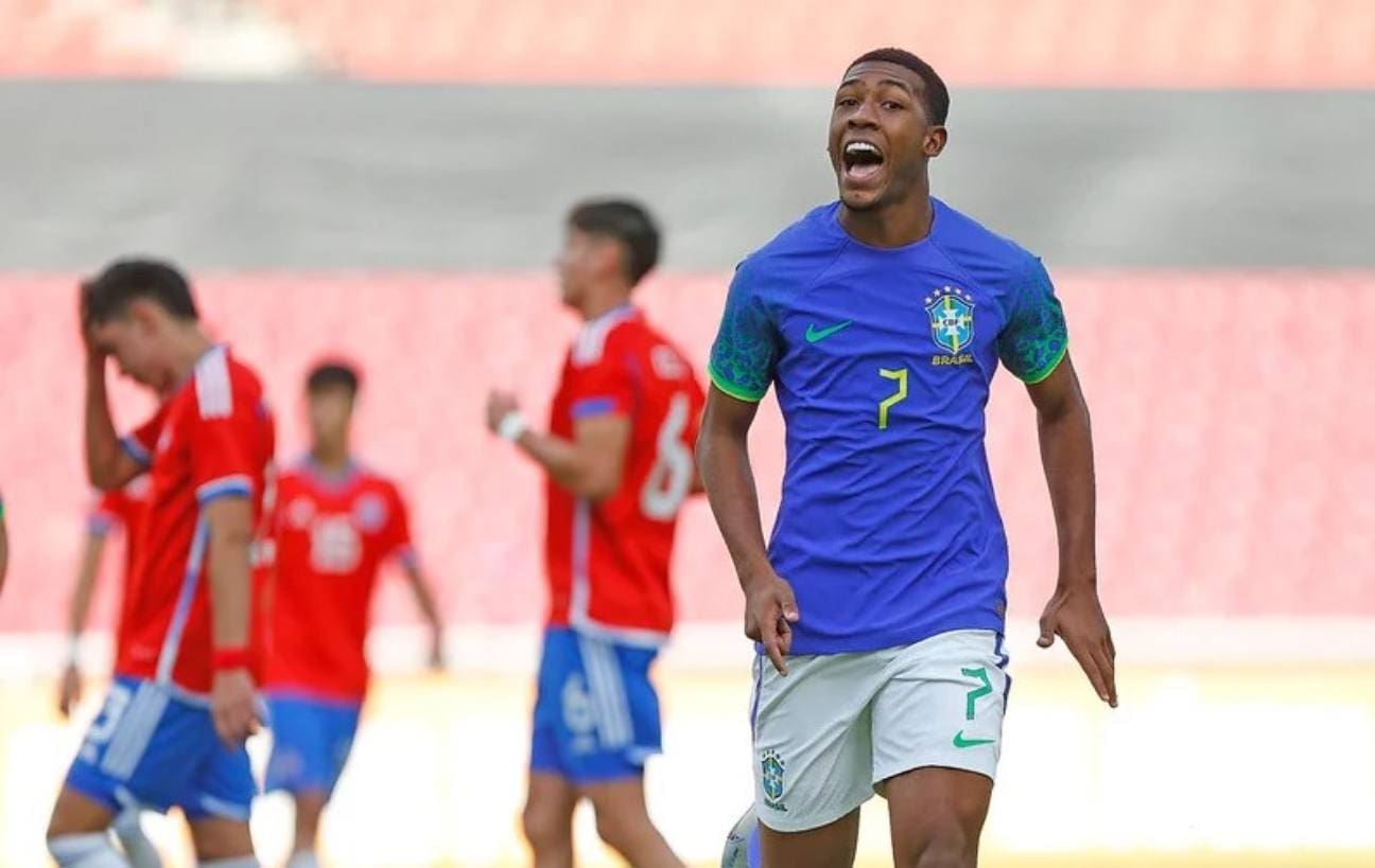 Rayan marcou dois gols pela Seleção Brasileira Sub-17