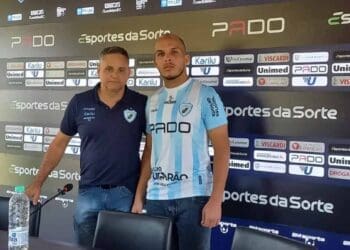 Rodrigo é novo reforço do Londrina