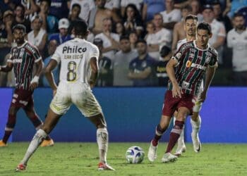 Fluminense enfrenta o Santos pela 36ª rodada do Campeonato Brasileiro