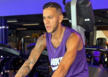 Souza se recupera de lesão no Vasco