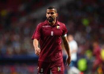 Tomás Rincón em campo pela Seleção da Venezuela