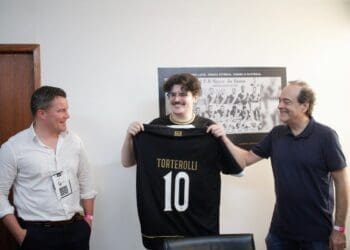 Familiar de Torterolli, ex-jogador do Vasco