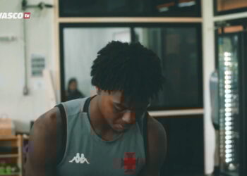 Vasco retoma atividades visando o confronto com o Sport