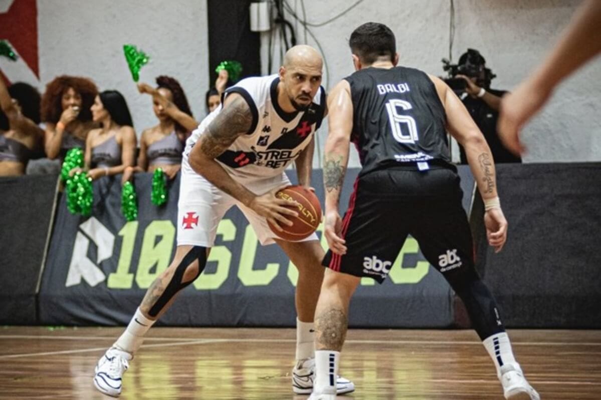 Vasco x Flamengo em duelo pelo NBB