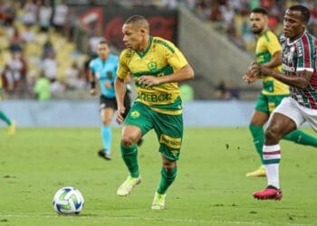 Wellington Silva em ação pelo Cuiabá