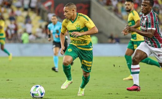 Wellington Silva em ação pelo Cuiabá