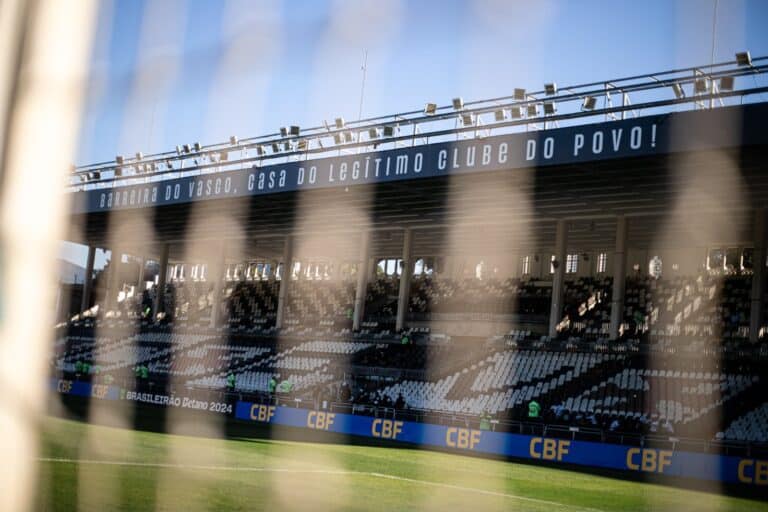 Barreira do Vasco, casa do legítimo clube do povo.