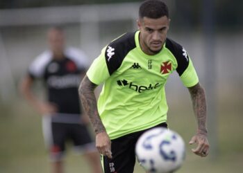 No CT do CSA, Vasco começa a se preparar para enfrentar o Mirassol.