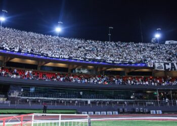 Santos divulga que mais de 20 mil bilhetes foram comercializados para a partida contra o Vasco no Morumbi.