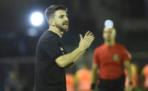 William Batista durante o jogo contra o Cuiabá